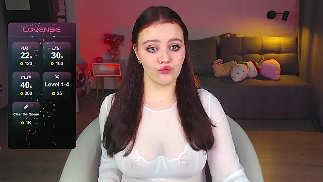 Snapshot of sensual_me chatting on December 24, 6:39 pm sensual me online show from December 24, 6:39 pm