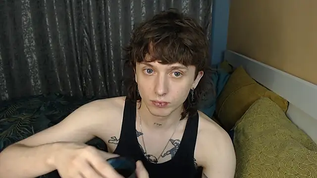 Snapshot of axxxturel chatting on November 29, 12:02 am axxxturel online show from November 29, 12:02 am