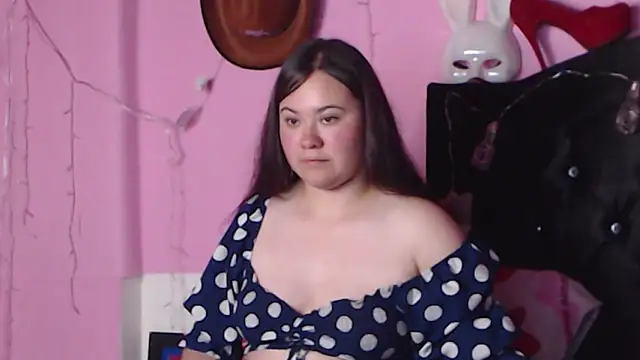 Snapshot of NikkiRous_ chatting on January 24, 4:28 pm NikkiRous online show from January 24, 4:28 pm