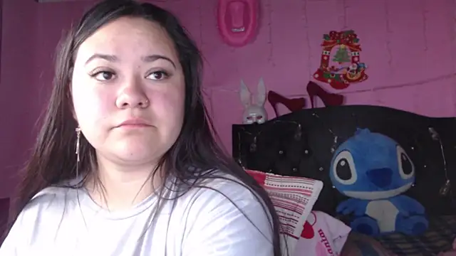 Snapshot of NikkiRous_ chatting on February 3, 4:41 pm NikkiRous online show from February 3, 4:41 pm