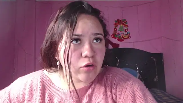 Snapshot of NikkiRous_ chatting on February 6, 5:30 pm NikkiRous online show from February 6, 5:30 pm