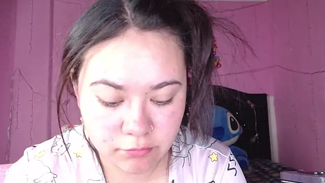 Snapshot of NikkiRous_ chatting on February 14, 3:05 pm NikkiRous online show from February 14, 3:05 pm