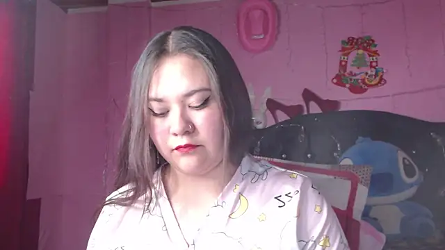 Snapshot of NikkiRous_ chatting on February 14, 6:08 pm NikkiRous online show from February 14, 6:08 pm