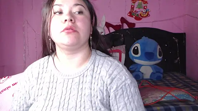 Snapshot of NikkiRous_ chatting on February 19, 4:00 pm NikkiRous online show from February 19, 4:00 pm