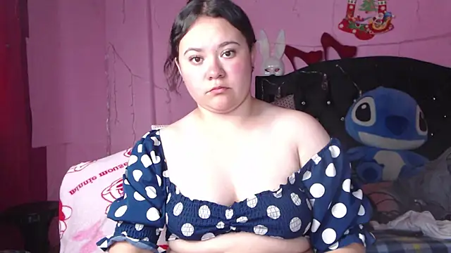 Snapshot of NikkiRous_ chatting on February 22, 4:09 pm NikkiRous online show from February 22, 4:09 pm