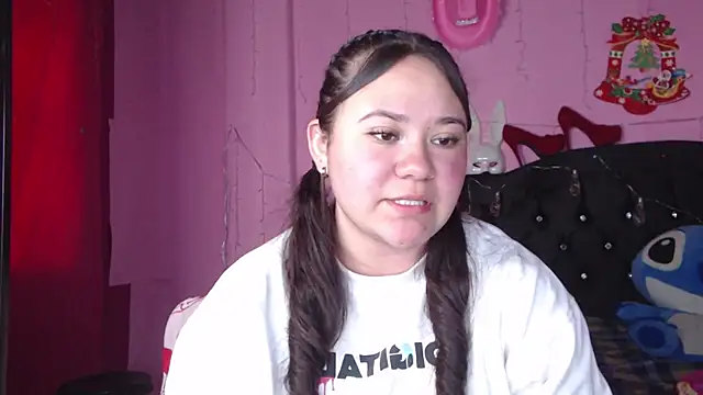 Snapshot of NikkiRous_ chatting on February 22, 7:14 pm NikkiRous online show from February 22, 7:14 pm