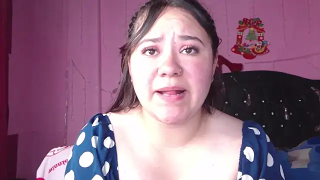 Snapshot of NikkiRous_ chatting on March 6, 4:17 pm NikkiRous online show from March 6, 4:17 pm