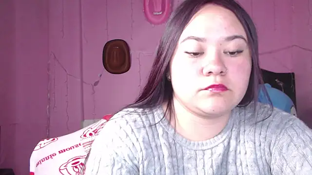 Snapshot of NikkiRous_ chatting on March 8, 6:47 pm NikkiRous online show from March 8, 6:47 pm