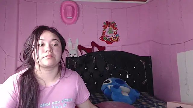 Snapshot of NikkiRous_ chatting on March 14, 12:40 pm NikkiRous online show from March 14, 12:40 pm