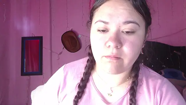 Snapshot of NikkiRous_ chatting on September 13, 12:16 pm NikkiRous online show from September 13, 12:16 pm