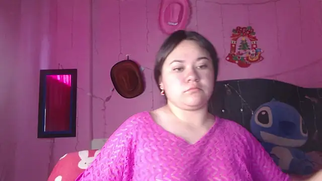 Snapshot of NikkiRous_ chatting on October 9, 12:25 pm NikkiRous online show from October 9, 12:25 pm