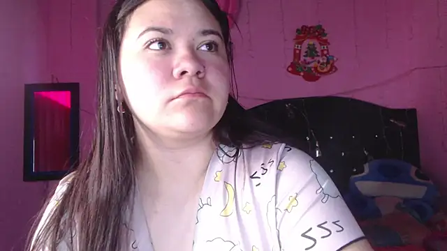 Snapshot of NikkiRous_ chatting on October 11, 12:15 pm NikkiRous online show from October 11, 12:15 pm