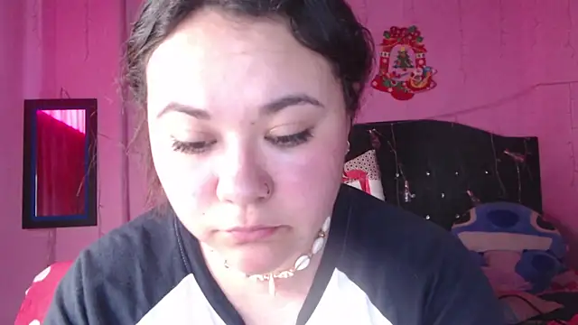 Snapshot of NikkiRous_ chatting on October 21, 8:31 pm NikkiRous online show from October 21, 8:31 pm