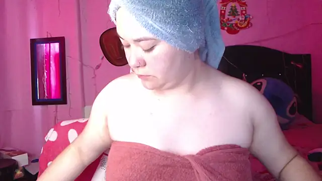 Snapshot of NikkiRous_ chatting on November 23, 1:44 pm NikkiRous online show from November 23, 1:44 pm