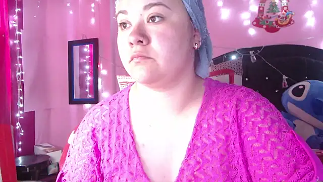 Snapshot of NikkiRous_ chatting on November 26, 1:23 pm NikkiRous online show from November 26, 1:23 pm