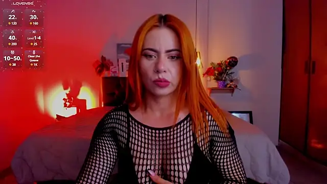 Snapshot of Dulce_charlottee chatting on February 12, 7:45 pm Dulce charlottee online show from February 12, 7:45 pm