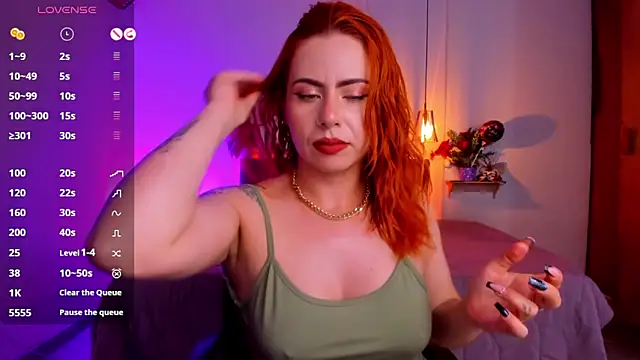 Snapshot of Dulce_charlottee chatting on March 10, 3:41 pm Dulce charlottee online show from March 10, 3:41 pm