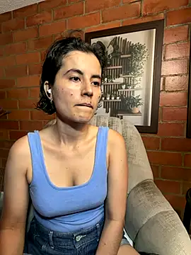 Snapshot of kanela3434 chatting on December 3, 9:46 pm kanela3434 online show from December 3, 9:46 pm