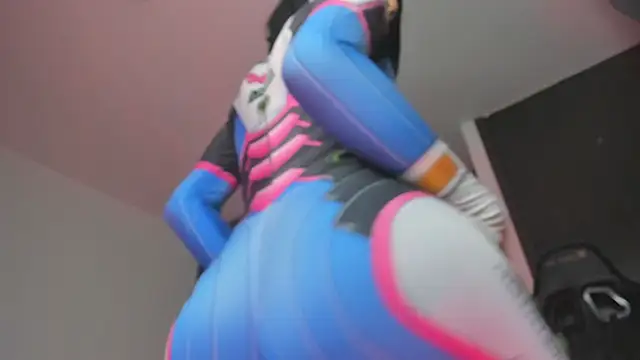 Snapshot of evaevanscute chatting on February 25, 2:22 pm evaevanscute online show from February 25, 2:22 pm