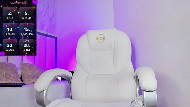 AilishBenson online show from December 27, 5:37 pm