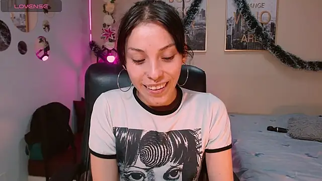 Snapshot of KokoAndRin chatting on December 14, 10:28 pm KokoAndRin online show from December 14, 10:28 pm