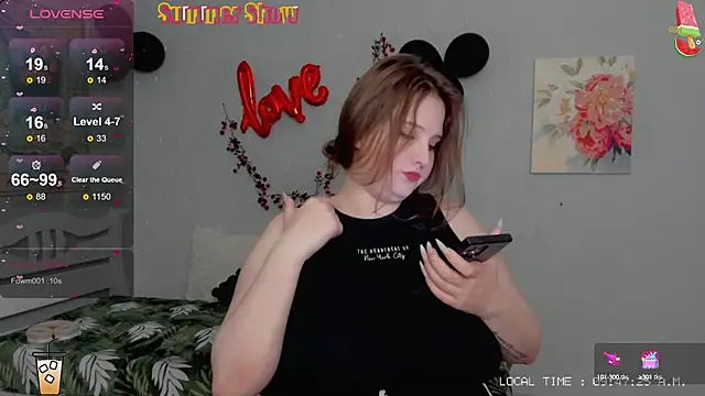 Crystal Chris online show from February 28, 7:46 pm