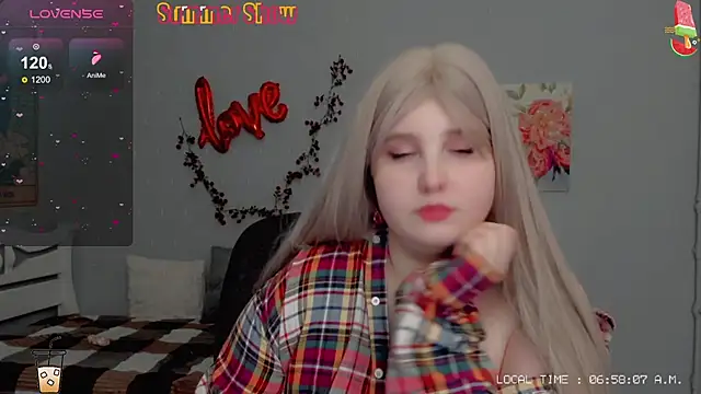 Crystal Chris online show from March 15, 4:57 am