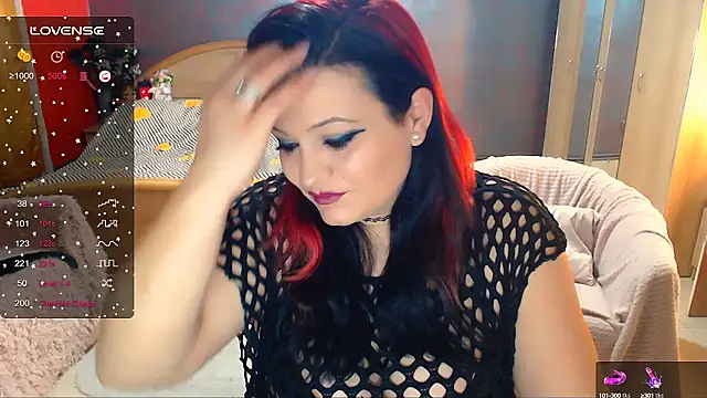 Snapshot of Ariellefoxy chatting on February 21, 7:34 am Ariellefoxy online show from February 21, 7:34 am