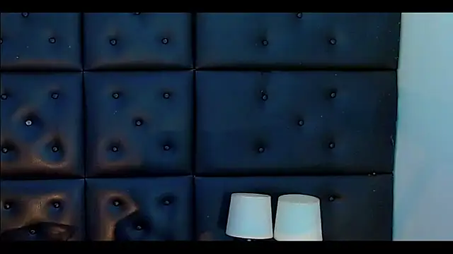 Daniela Pink  online show from March 19, 7:40 pm