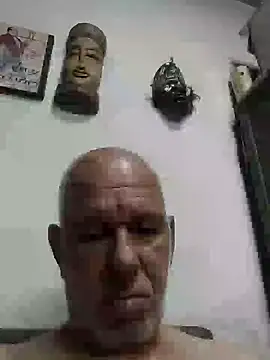 Snapshot of FabiQuilmes chatting on January 2, 12:45 am FabiQuilmes online show from January 2, 12:45 am