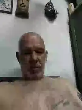 Snapshot of FabiQuilmes chatting on January 25, 12:05 pm FabiQuilmes online show from January 25, 12:05 pm