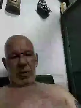 Snapshot of FabiQuilmes chatting on February 6, 11:37 pm FabiQuilmes online show from February 6, 11:37 pm