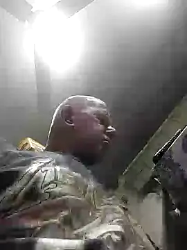 Snapshot of FabiQuilmes chatting on October 24, 9:00 pm FabiQuilmes online show from October 24, 9:00 pm