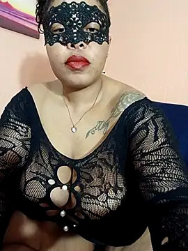 Snapshot of Fantasy1976 chatting on October 23, 3:55 pm Fantasy1976 online show from October 23, 3:55 pm