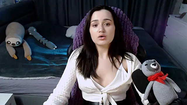 KiraYammy online show from January 8, 10:27 pm