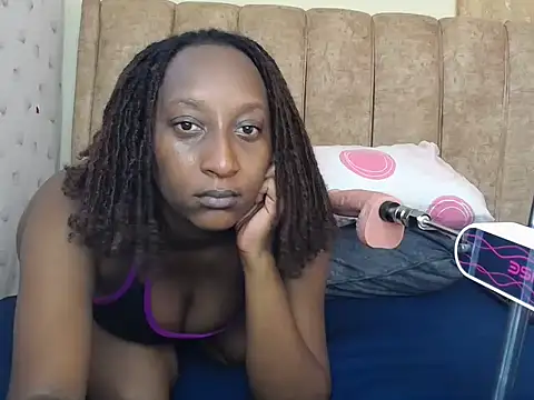 Snapshot of CarlaBeckky chatting on March 13, 4:05 am CarlaBeckky online show from March 13, 4:05 am