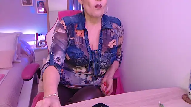 aubade246 online show from March 21, 4:29 pm