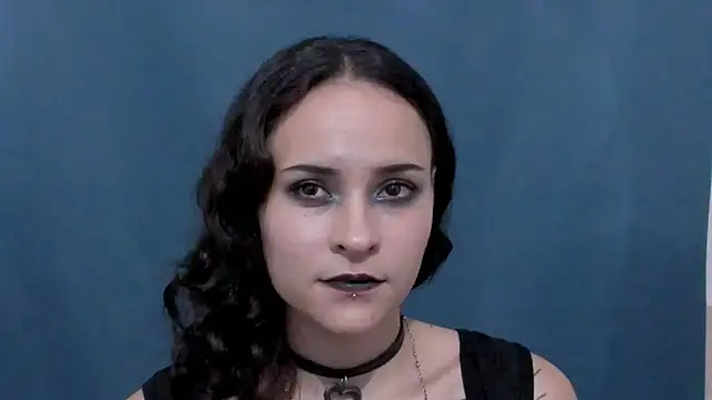 AnnyThompson  online show from April 14, 6:41 am