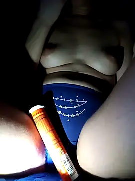 Snapshot of altinya chatting on March 12, 3:02 am altinya online show from March 12, 3:02 am