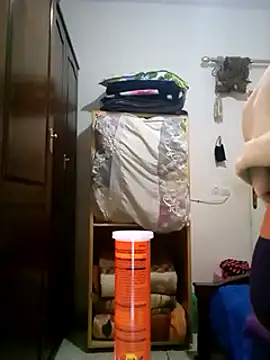 Snapshot of altinya chatting on March 20, 3:58 pm altinya online show from March 20, 3:58 pm