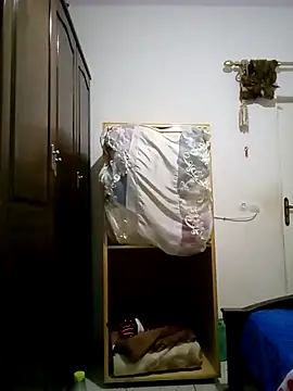 Snapshot of altinya chatting on March 22, 9:53 pm altinya online show from March 22, 9:53 pm