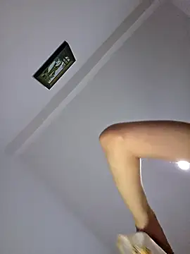 Snapshot of altinya chatting on October 19, 3:12 pm altinya online show from October 19, 3:12 pm