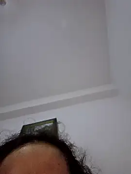 Snapshot of altinya chatting on November 24, 3:45 pm altinya online show from November 24, 3:45 pm