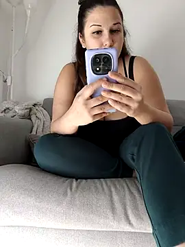 minette-sexy online show from February 23, 9:05 pm