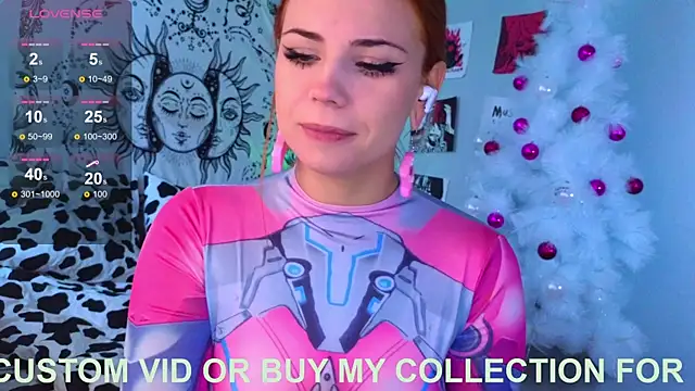 Snapshot of Katerinchik chatting on January 7, 10:01 am Katerinchik online show from January 7, 10:01 am