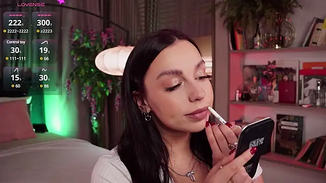 LunaNight online show from January 13, 8:15 pm