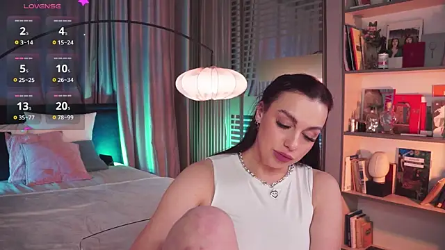 LunaNight online show from January 26, 12:05 am