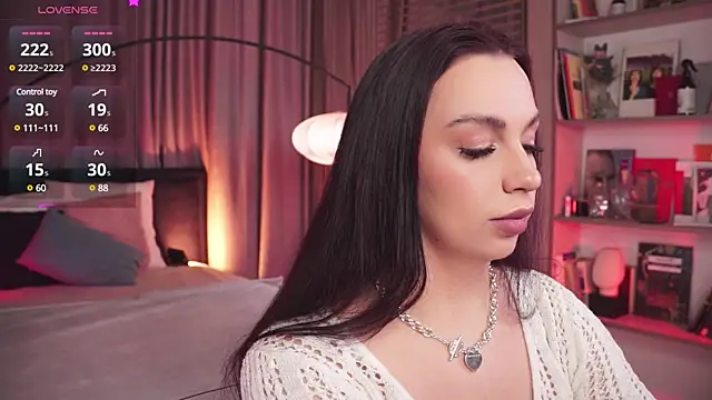 LunaNight online show from January 28, 8:47 pm