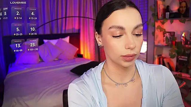 LunaNight online show from December 2, 8:37 pm