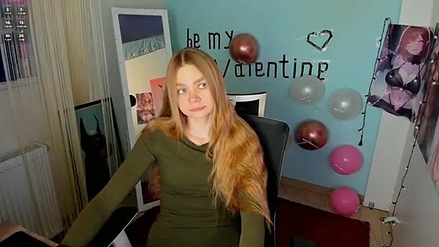 Molly sweetie online show from February 18, 6:59 am